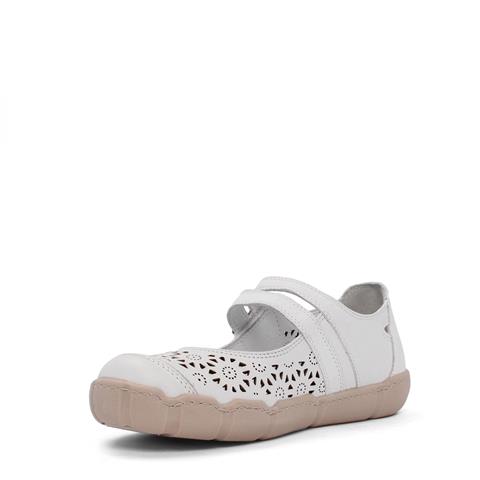 Kadın Beyaz Cırt Cırtlı Önü Kapalı Deri Ayakkabı