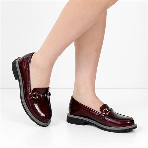 Kadın Bordo Tokalı Rugan Deri Loafer