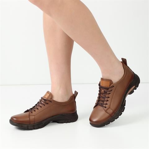 Kadın Ceviz Bağcıklı Kalın Tabanlı Deri Ayakkabı