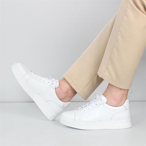 Erkek Beyaz Bağcıklı Kalın Tabanlı Deri Sneaker