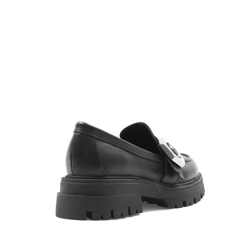 Kadın Siyah Tokalı Deri Loafer