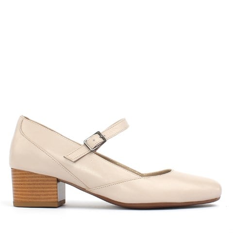 Kadın Bej Bilekten Bantlı Deri Klasik Ayakkabı