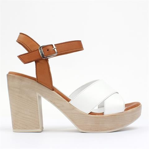 Kadın Beyaz Bilekten Bantlı Topuklu Deri Sandalet