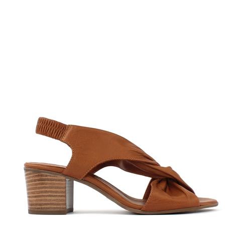 Kadın Taba Arkası Lastikli Topuklu Deri Sandalet