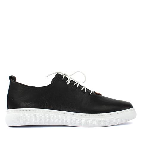 Kadın Siyah Bağcıklı Kalın Tabanlı Deri Ayakkabı