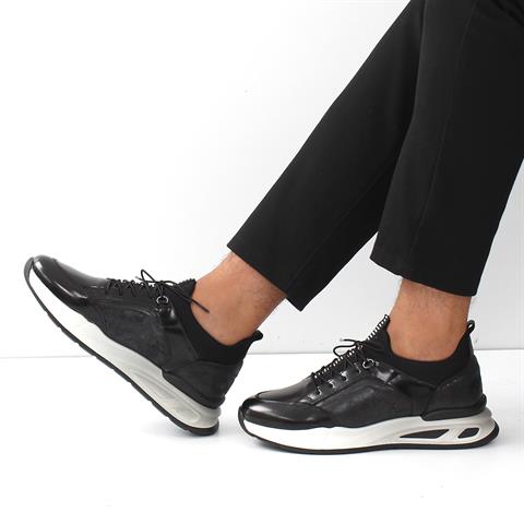 Erkek Siyah Bağcıklı Kalın Tabanlı Deri Sneaker