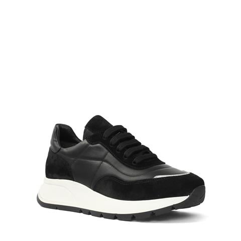 Kadın Siyah Bağcıklı Kalın Tabanlı Deri Sneaker