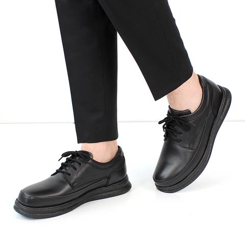 Erkek Siyah Bağcıklı Kalın Tabanlı Deri Günlük Ayakkabı