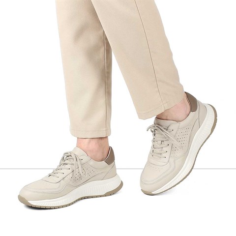 Erkek Bej Bağcıklı Kalın Tabanlı Sneaker