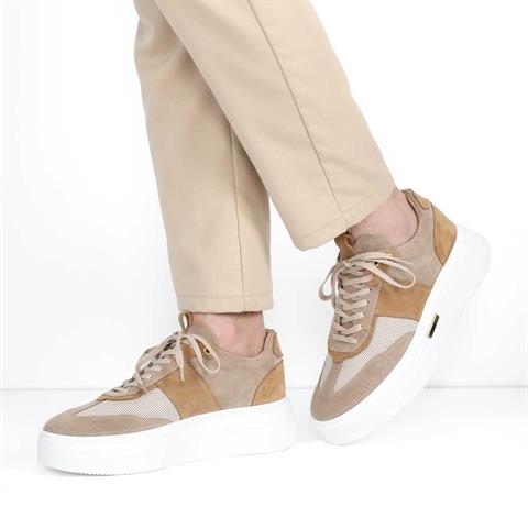 Erkek Bej Bağcıklı Kalın Tabanlı Süet Deri Sneaker