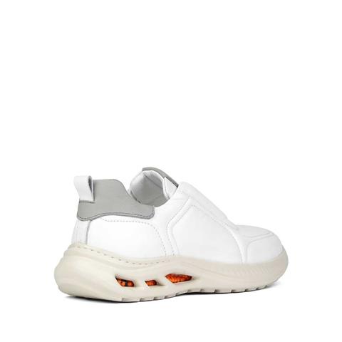 Erkek Beyaz Bağcıklı Kalın Tabanlı Deri Sneaker