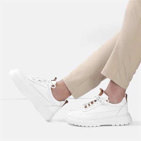 Erkek Beyaz Bağcıklı Kalın Tabanlı Deri Sneaker