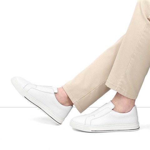 Erkek Beyaz Kalın Tabanlı Deri Sneaker
