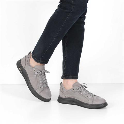 Erkek Gri Bağcıklı Kalın Tabanlı Nubuk Deri Sneaker