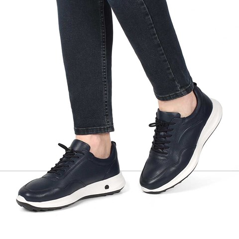Erkek Lacivert Bağcıklı Kalın Tabanlı Sneaker