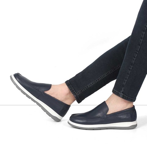 Erkek Lacivert Deri Loafer