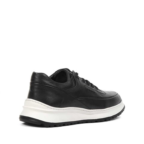Erkek Siyah Bağcıklı Kalın Tabanlı Deri Sneaker