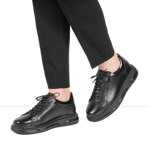 Erkek Siyah Bağcıklı Kalın Tabanlı Deri Sneaker