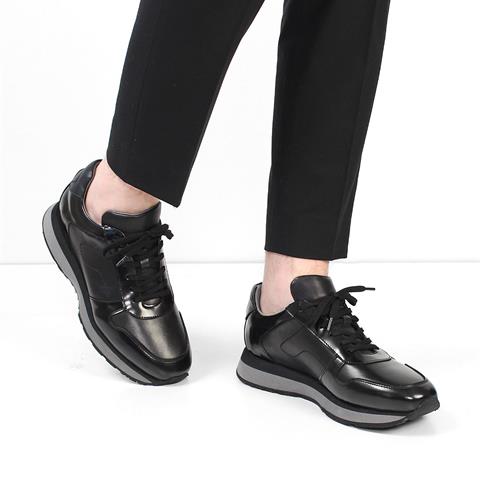 Erkek Siyah Bağcıklı Kalın Tabanlı Deri Sneaker