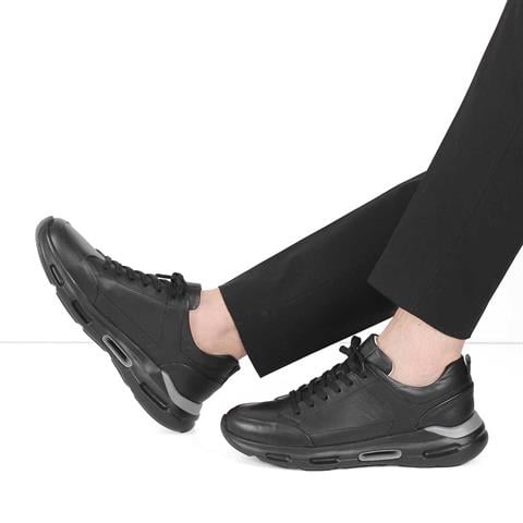 Erkek Siyah Bağcıklı Kalın Tabanlı Deri Sneaker