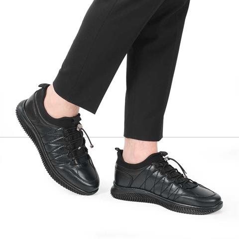 Erkek Siyah Bağcıklı Kalın Tabanlı Deri Sneaker