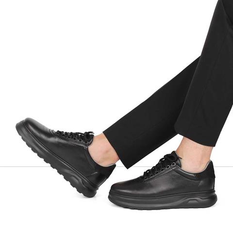 Erkek Siyah Bağcıklı Kalın Tabanlı Deri Günlük Ayakkabı