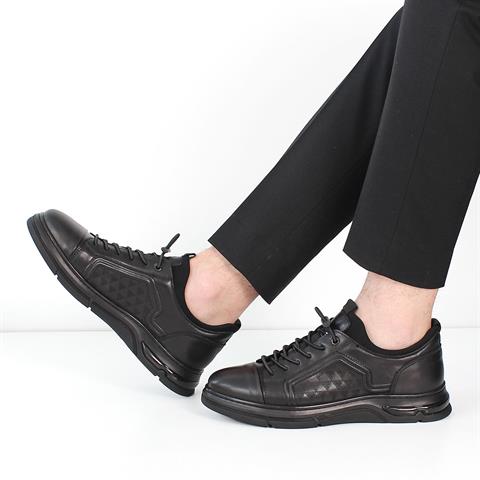 Erkek Siyah Bağcıklı Kalın Tabanlı Deri Sneaker