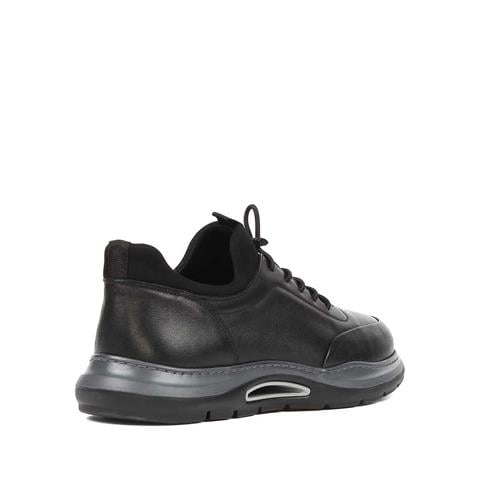 Erkek Siyah Bağcıklı Kalın Tabanlı Deri Sneaker