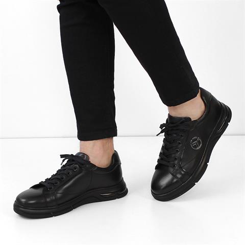 Erkek Siyah Bağcıklı Kalın Tabanlı Deri Sneaker