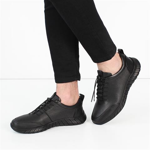 Erkek Siyah Bağcıklı Kalın Tabanlı Deri Sneaker