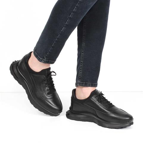 Erkek Siyah Bağcıklı Kalın Tabanlı Deri Sneaker