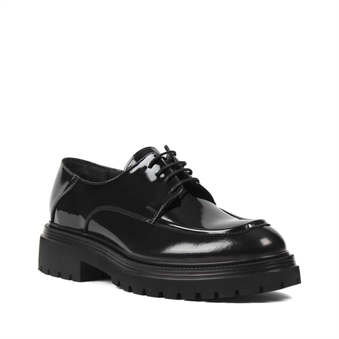 Erkek Siyah Bağcıklı Kalın Tabanlı Rugan Deri Ayakkabı