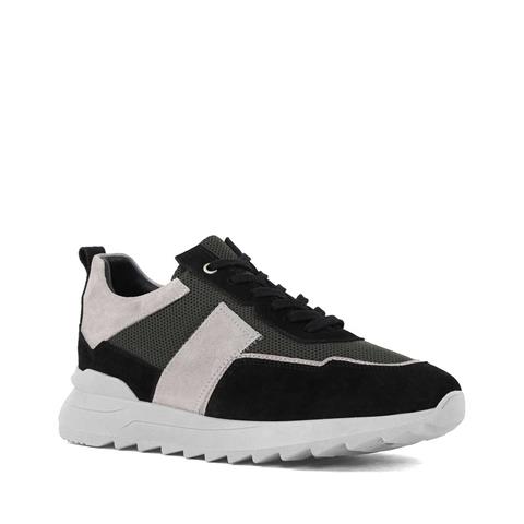 Erkek Siyah Bağcıklı Kalın Tabanlı Süet Deri Sneaker