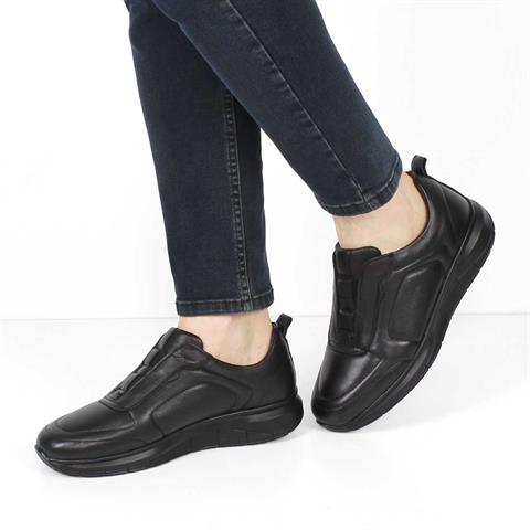 Erkek Siyah Kalın Tabanlı Deri Günlük Ayakkabı