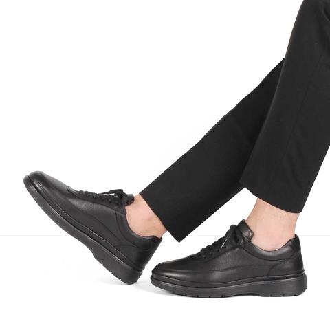 Erkek Siyah Kalın Tabanlı Deri Sneaker