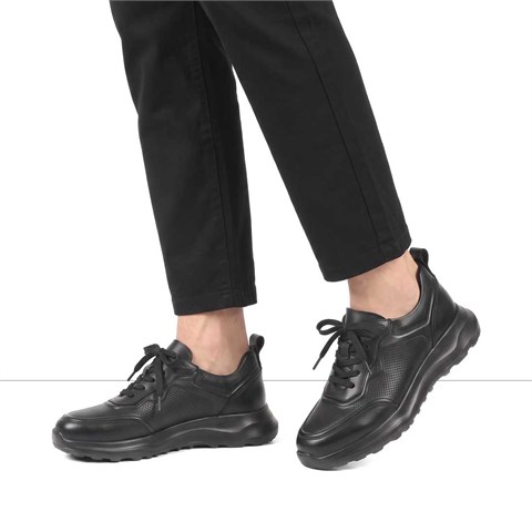 Erkek Siyah Kalın Tabanlı Deri Sneaker