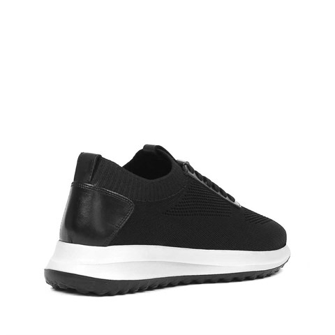 Erkek Siyah Kalın Tabanlı Deri Sneaker