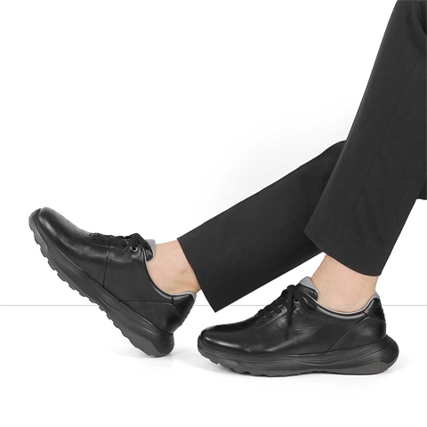 Erkek Siyah Kalın Tabanlı Deri Sneaker