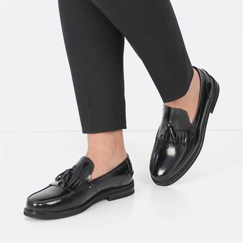 Erkek Siyah Püsküllü Açma Deri Loafer