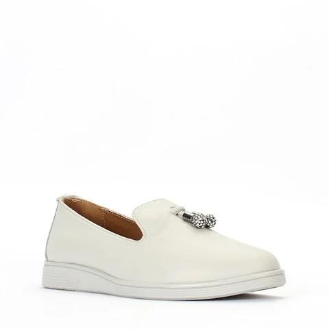 Kadın Gri Taşlı Püsküllü Deri Ayakkabı