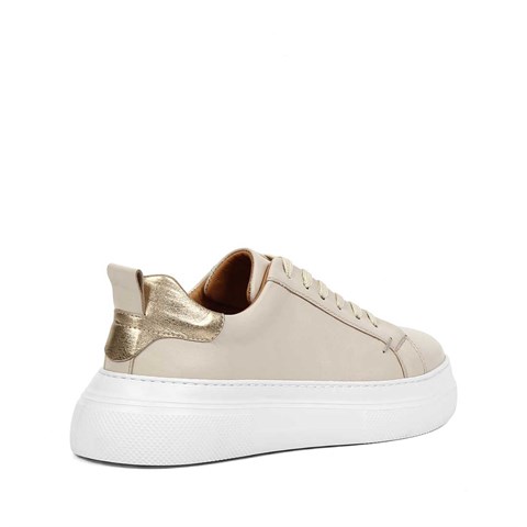 Kadın Bej Bağcıklı Kalın Tabanlı Deri Sneaker