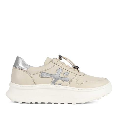 Kadın Bej Bağcıklı Kalın Tabanlı Deri Sneaker