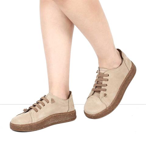 Kadın Bej Bağcıklı Kalın Tabanlı Nubuk Deri Ayakkabı