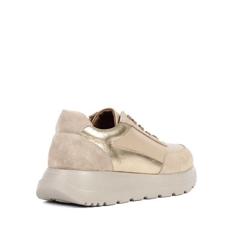 Kadın Bej Bağcıklı Kalın Tabanlı Süet Deri Sneaker