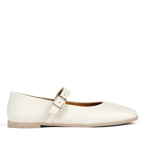 Kadın Bej Bantlı Küt Burun Deri Babet