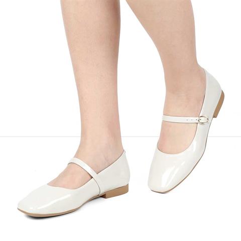 Kadın Bej Bantlı Küt Burun Rugan Deri Babet