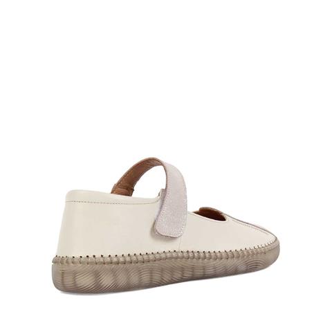 Kadın Bej Bantlı Önü Kapalı Deri Ayakkabı