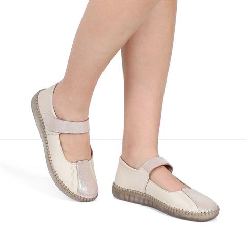 Kadın Bej Bantlı Önü Kapalı Deri Ayakkabı