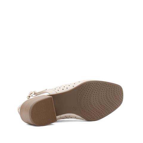 Kadın Bej Bilekten Bantlı Deri Klasik Ayakkabı