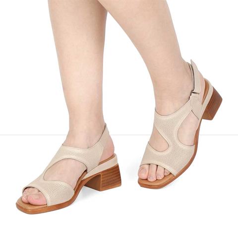 Kadın Bej Bilekten Bantlı Deri Sandalet